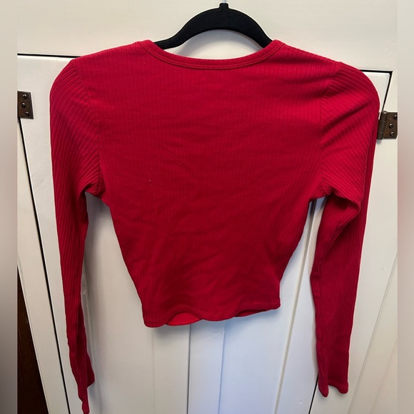 ⚡️2 for 20$!⚡️Hollister Crop Long Sleeve Top - Picture 2 of 4